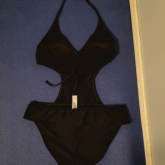 Black shapefx 1piece swim suit woman's size 14 - Picture 2 of 4